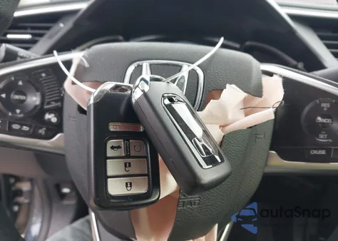 2018 Honda Civic Ex z USA, uszkodzony, nr VIN 19XFC2F71JE012118